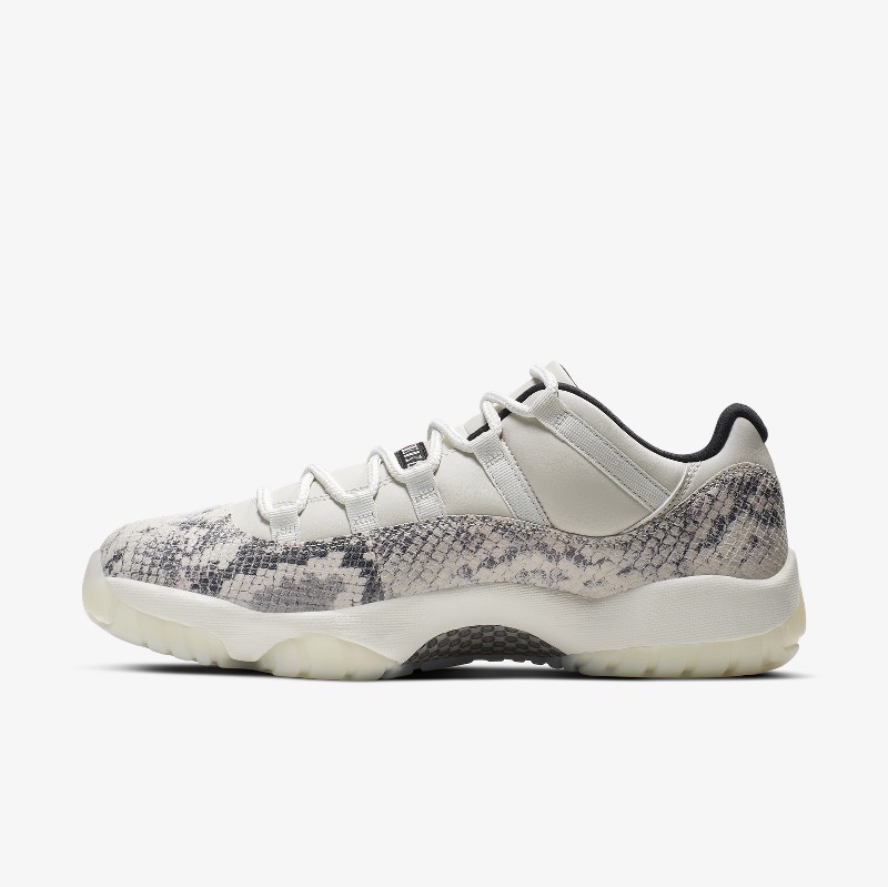 Jordan 11 light bone outfit hotsell